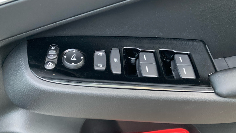 Honda HR-V 1.5 eHEV Advance 5dr CVT Hybrid Hatchback